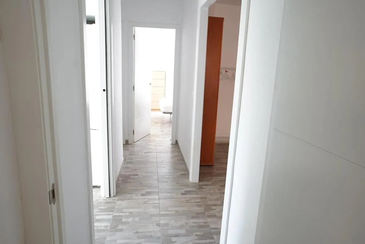 Centrico Y Amplio En Malaga Apartment