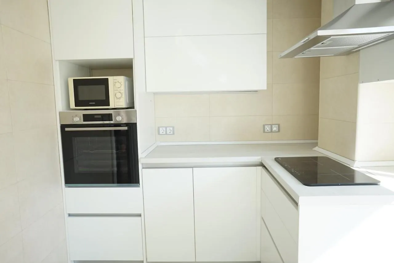 Centrico Y Amplio En Malaga Apartment