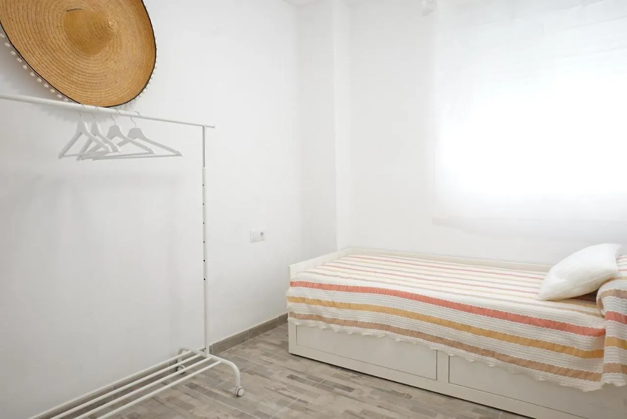 Centrico Y Amplio En Malaga Apartment